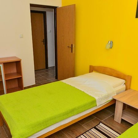Apartment Sena 2 Привлака Екстер'єр фото